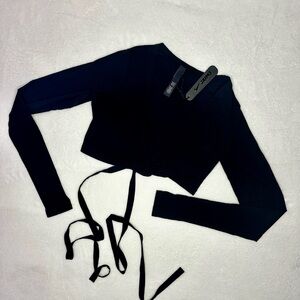 New NikeSKIMS Weightless Layers Wrap Top, Size XS, Black Obsidian Crop Tie Shirt